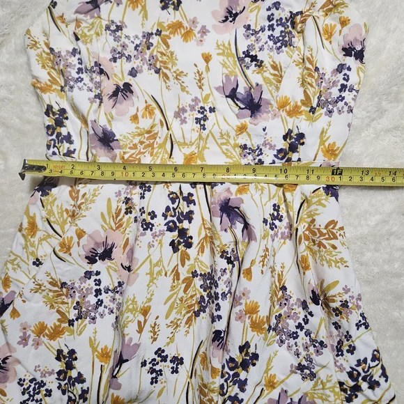 Old Navy Floral Print Dress - Picture 4 of 9
